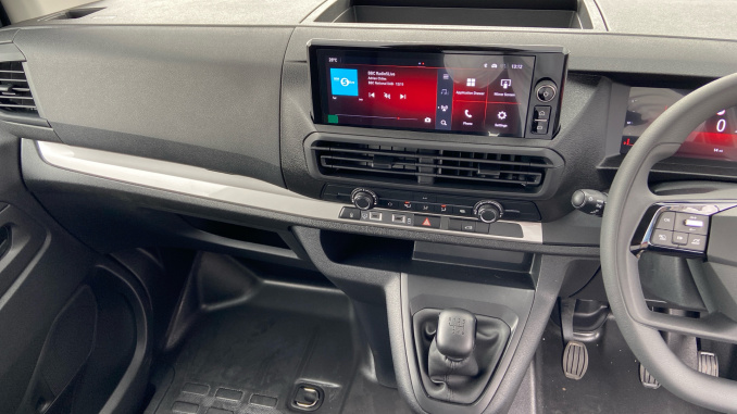 Vauxhall Vivaro L1 Diesel 1.5 Turbo D 120 Pro H1 Van - Image 3